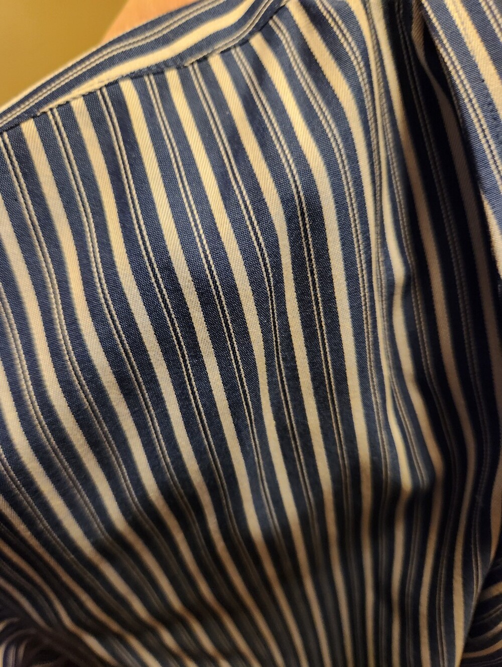 Kirkland Signature Navy and White Striped Button-Down Shirt - Picture 3 of 4